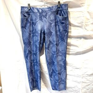 Adidas Golf Adistar Blue Printed Ankle Pants SZ L NWOT